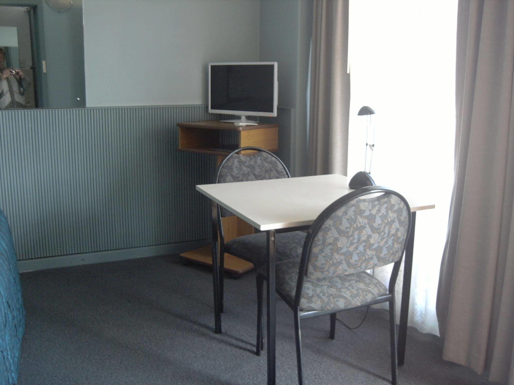 Travellers Rest Motel バーンズデール エクステリア 写真